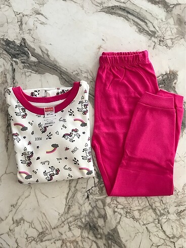 Çoçuk pijama takımı üst kalite