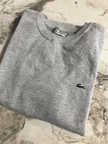 Sweattshirt