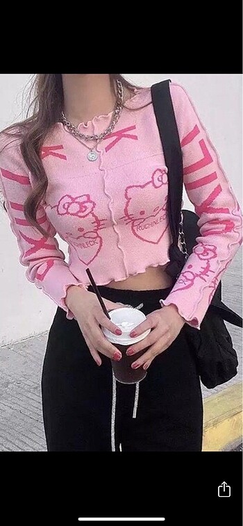 hello kitty crop