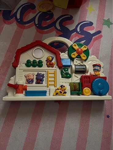 Fisher Price Hayvan çiftliği sesli yurt dışı oyuncağı
