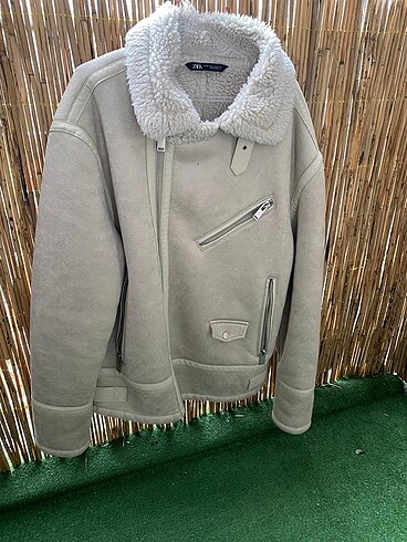Zara mont
