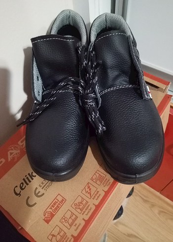 Siyah Bağcıklı Erkek Bot - Görsel 3