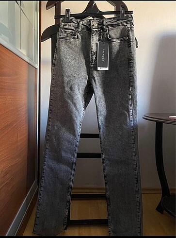 Yeni jean
