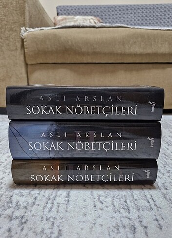 Sokak Nöbetçileri Aslı Arslan