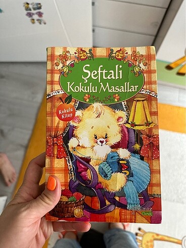 Şeftali kokulu masallar