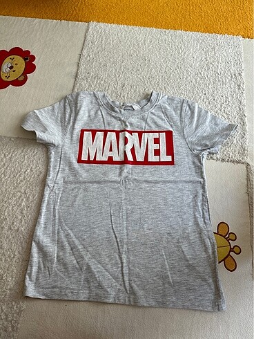 Marvel tişört