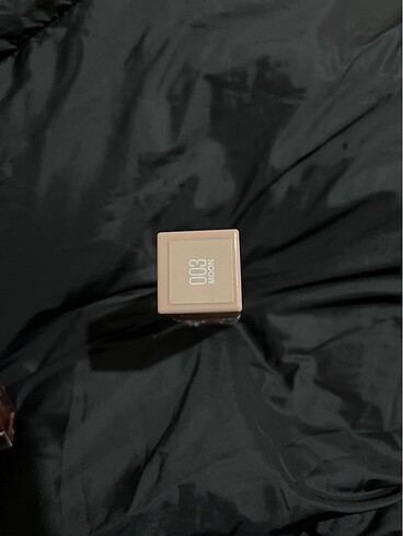 Beden Maynellıne gloss 03