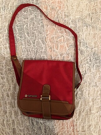 Samsonite çanta