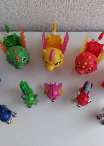 Paw Patrol Renkli Ejderha ve Karakter Figürleri