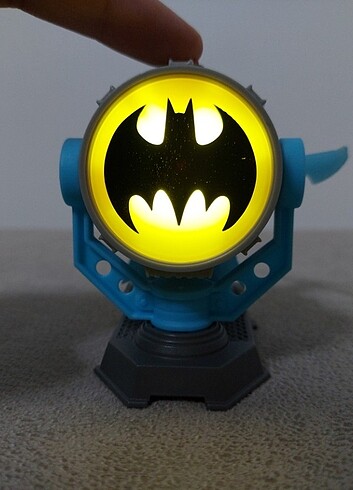  Beden Renk Batman figürü ve güç kaynağı