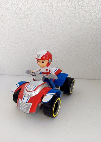 Paw Patrol Renkli Kasklı Figür ve Oyuncak Araç