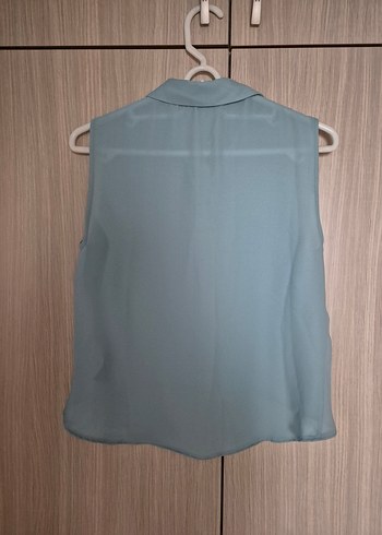 Yeşil Kolsuz Düğmeli Kadın Gömlek - Görsel 2