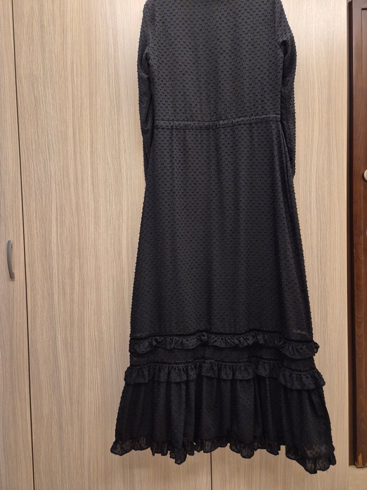 Uzun Kollu Siyah Fırfırlı Kadın Elbise - Görsel 3