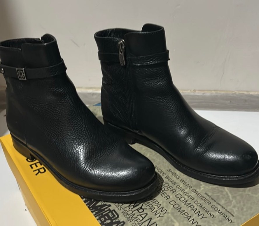 Klasik Siyah Deri Bot - Görsel 2