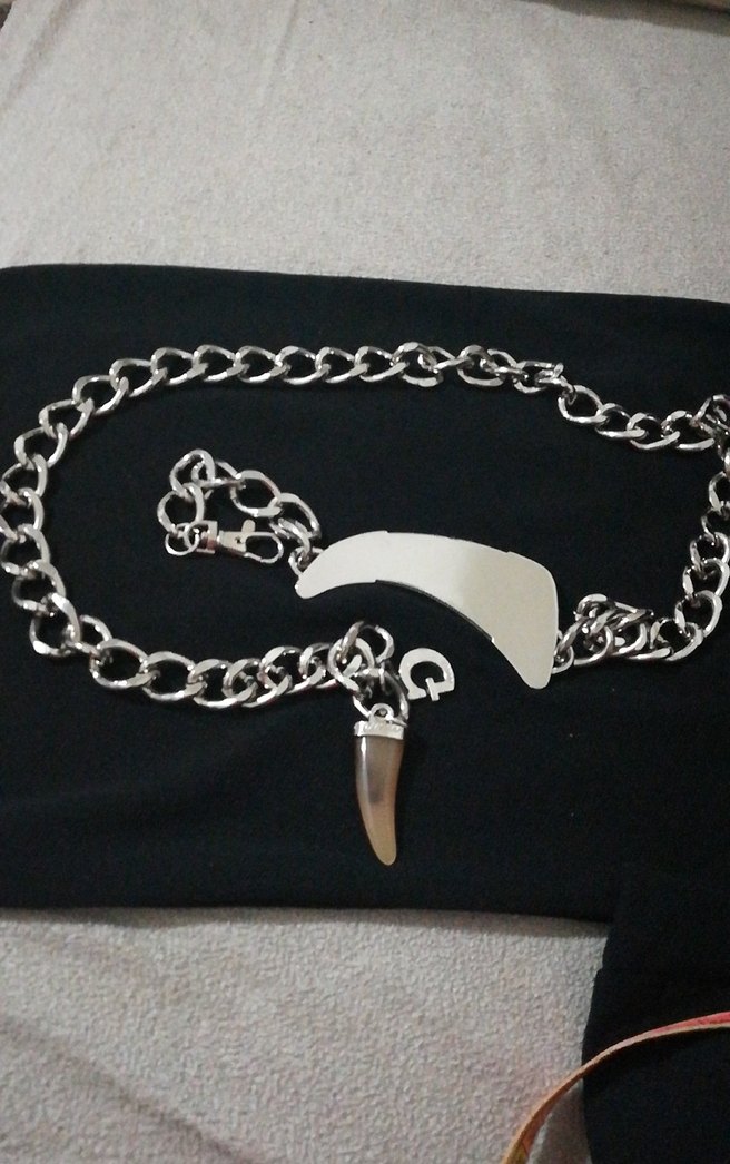 Gümüş rengi guess kemer - Görsel 2