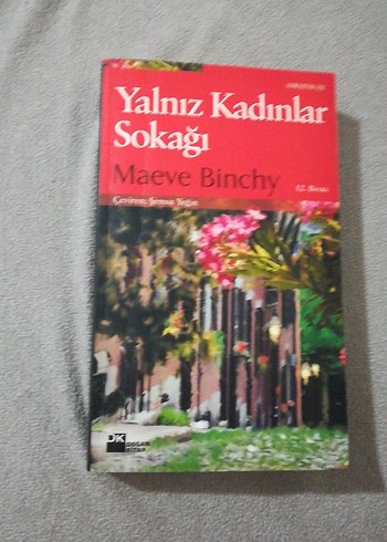 Yalnız Kadınlar Sokağı - Maeve Binchy