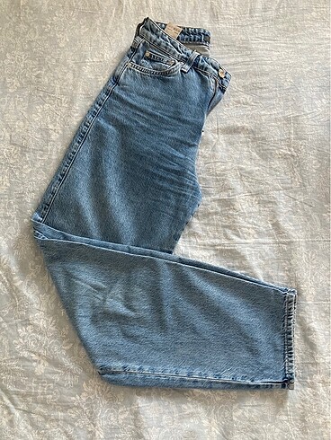 26 Beden mavi Renk Mavi baggy jean