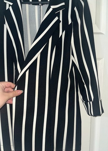 Mango Çizgili Siyah Midi Kadın Blazer