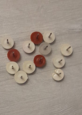 Çivili Masa Sandalye Zemin Koruyucu Beyaz Plastik Ayak - Görsel 3