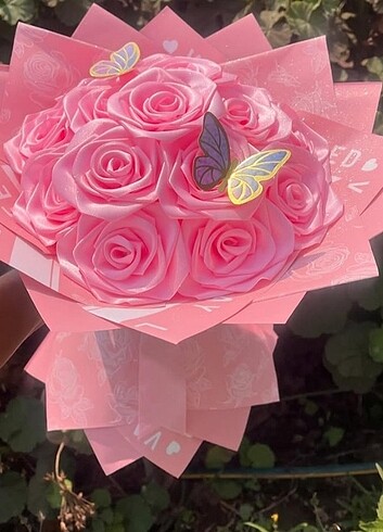 15 adet pembe kelebek dekorlu gül ????