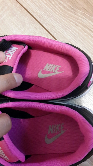 Nike pembe siyah nike spor ayakkabisi