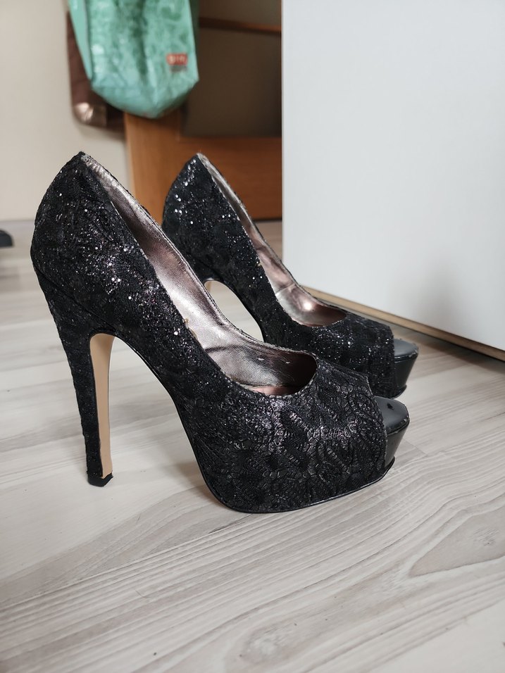 Siyah Dantel Detaylı Yüksek Topuklu Abiye Ayakkabı - Görsel 2