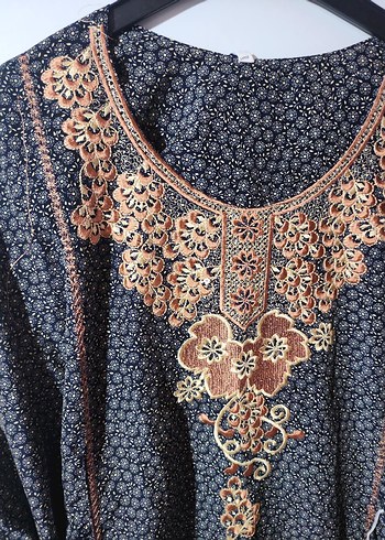 nakış İşlemeli Uzun Kadın Elbisesi - Görsel 6