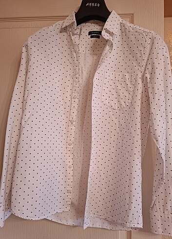 Slim fit uzun kol gömlek