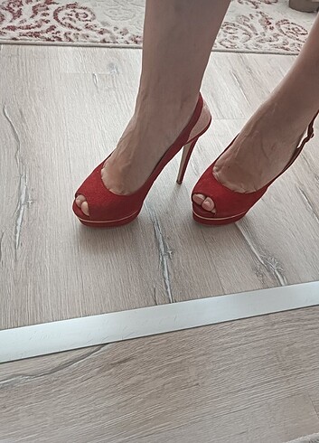İpekyol kırmızı platform topuk kırmızının farkı çok şık - Görsel 5