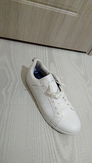 Adidas ayakkabı
