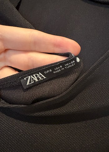 Siyah Yüksek Yakalı Body - Görsel 5