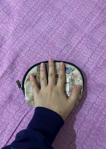 Mor Baskılı Fermuarlı Makyaj Çantası - Görsel 3