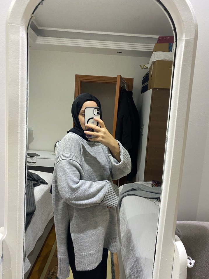 Gri Yüksek Yakalı Salaş Triko Kadın Kazak - Görsel 5