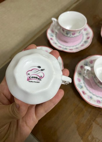 Pastel Pembe Desenli 4'lü Kahve Fincanı Takımı - Görsel 4