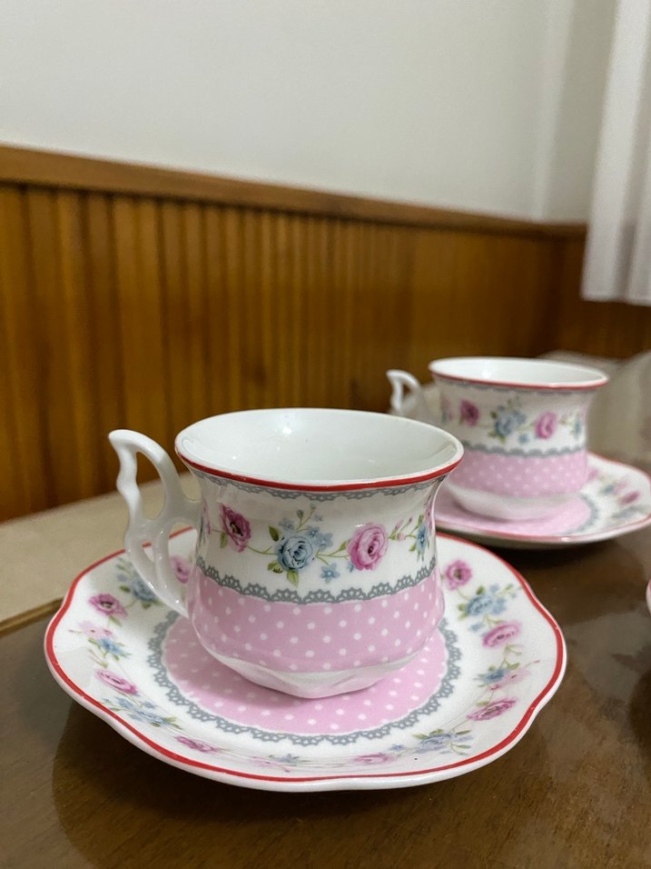 Pastel Pembe Desenli 4'lü Kahve Fincanı Takımı - Görsel 2