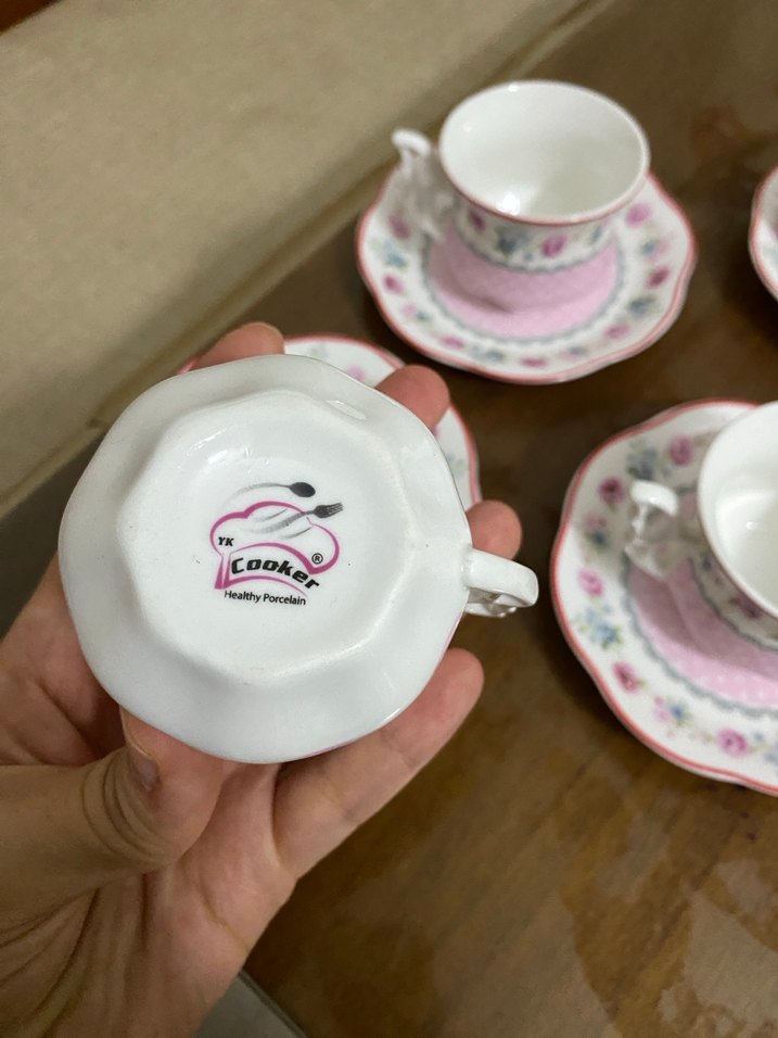 Pastel Pembe Desenli 4'lü Kahve Fincanı Takımı - Görsel 4