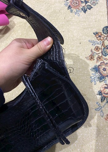 Siyah Deri Yılan Desenli Tokalı Çanta - Görsel 2