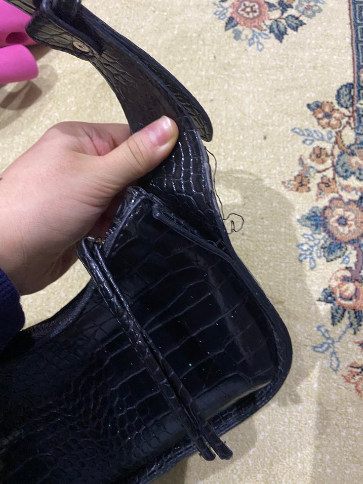 Siyah Deri Yılan Desenli Tokalı Çanta - Görsel 2