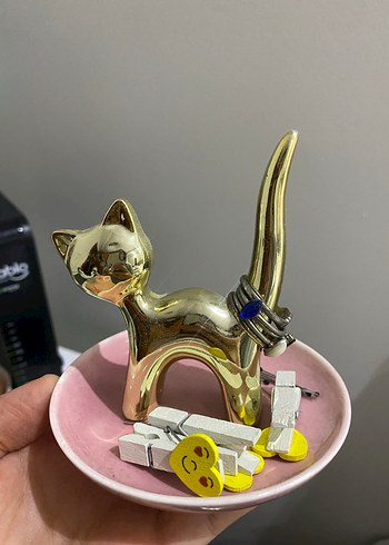 Altın Renkli Kedi Figürlü Takı Askısı - Görsel 2