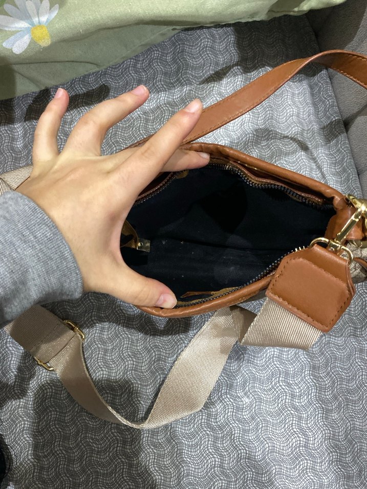 Kahverengi Tokalı Kadın Çanta - Görsel 3