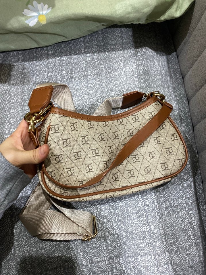 Kahverengi Tokalı Kadın Çanta - Görsel 2