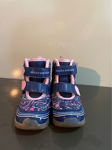 23 Beden Skechers