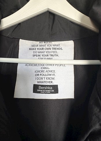 Bershka şişme mont - Görsel 3