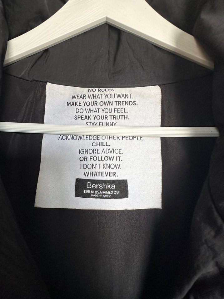 Bershka şişme mont - Görsel 3