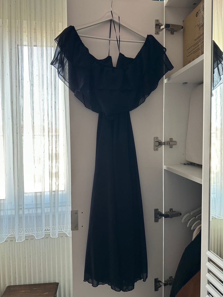 Siyah elbise - Görsel 2