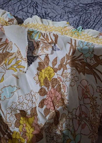 Nakışlı Bej Pastel Yatak Örtüsü - Görsel 4