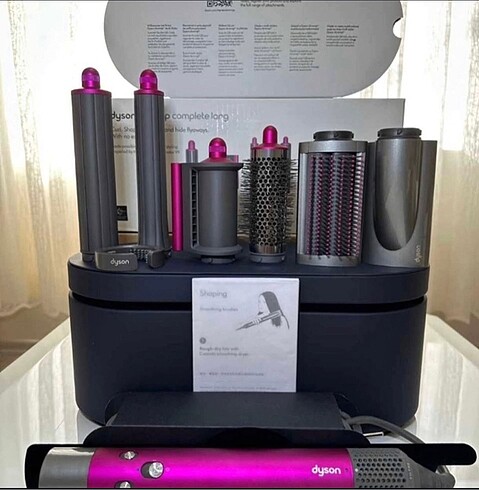 Dyson airwrap