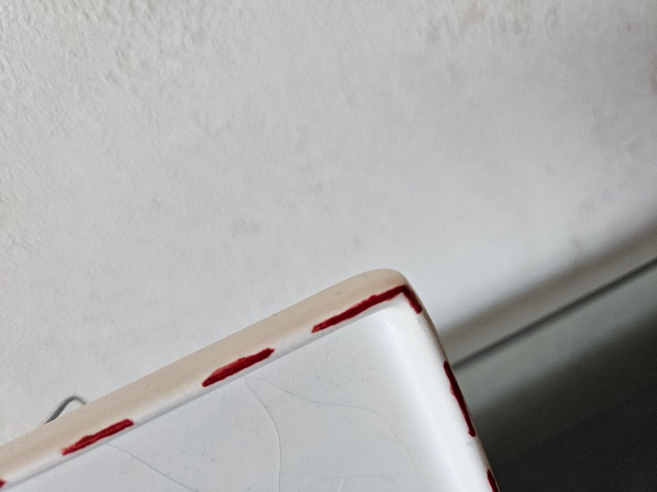 Renkli Karakterli Yeni Yıl Seramik Tabak - Görsel 3