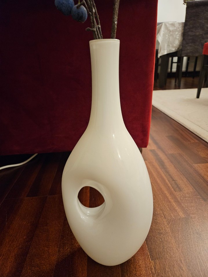 paşabahçe Beyaz Seramik Delikli Vazo - Görsel 2