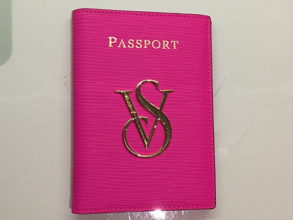 Vs Pasaport Kılıfı Victoria S Secret Cüzdan %20 İndirimli - Gardrops